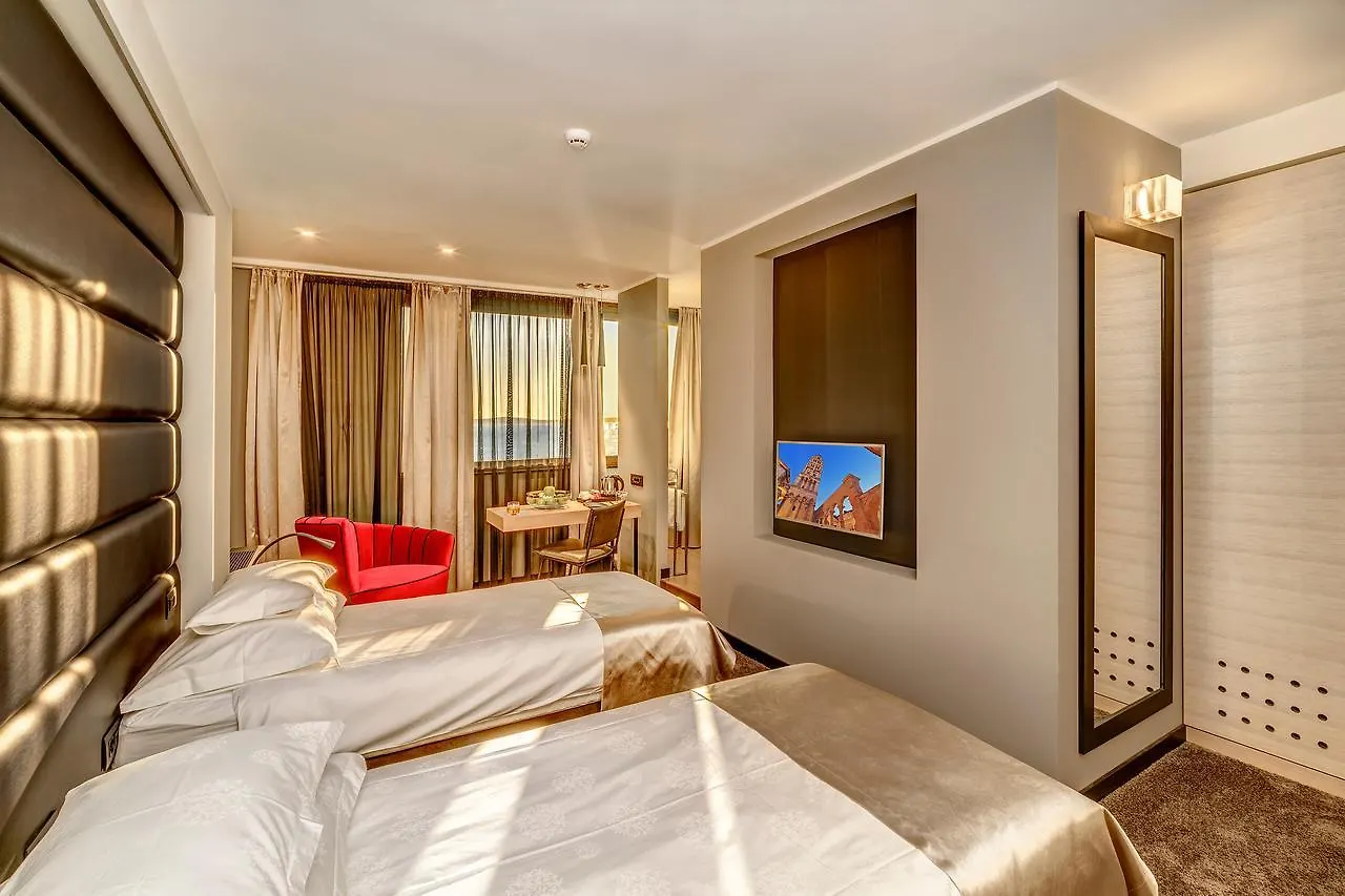 The View Luxury Rooms Split 4*,