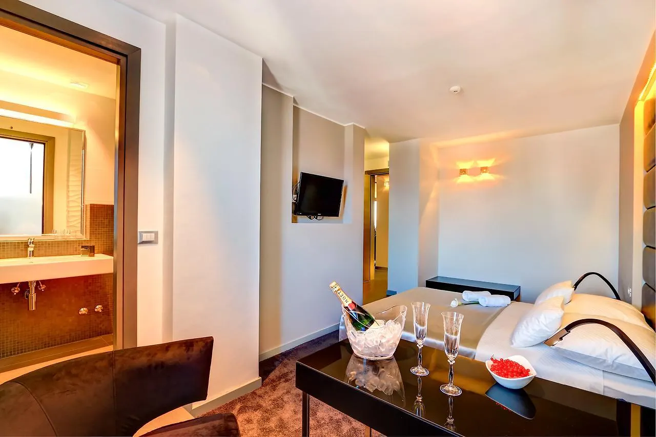 Alojamento de Acomodação e Pequeno-almoço The View Luxury Rooms Split