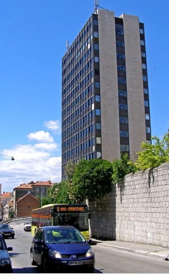 The View Luxury Rooms Split Croácia