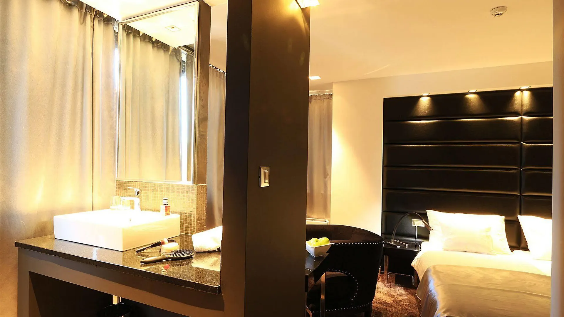 Alojamento de Acomodação e Pequeno-almoço The View Luxury Rooms Split