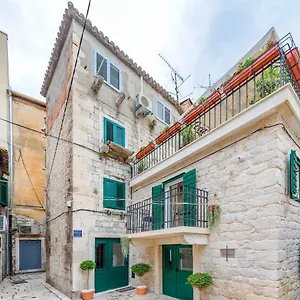 Maison d'hôtes & Dujam, Split