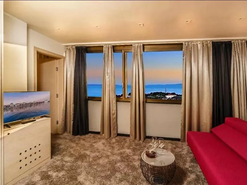 The View Luxury Rooms Split Bed & Breakfast