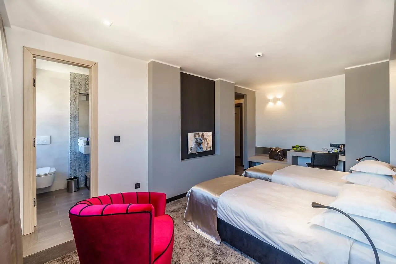 Bed & Breakfast The View Luxury Rooms Split