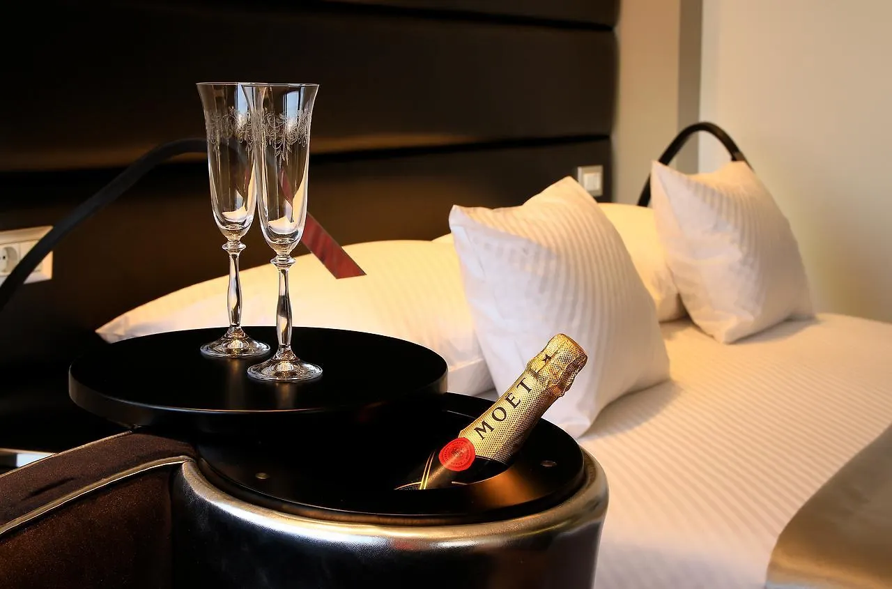 The View Luxury Rooms Split Bed & Breakfast