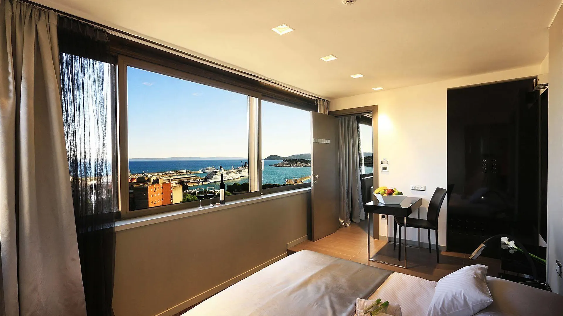 Bed & Breakfast The View Luxury Rooms Split