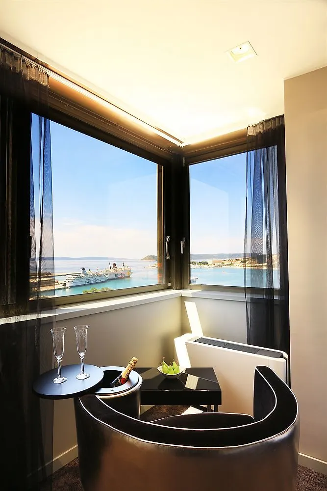 Bed & Breakfast The View Luxury Rooms Split