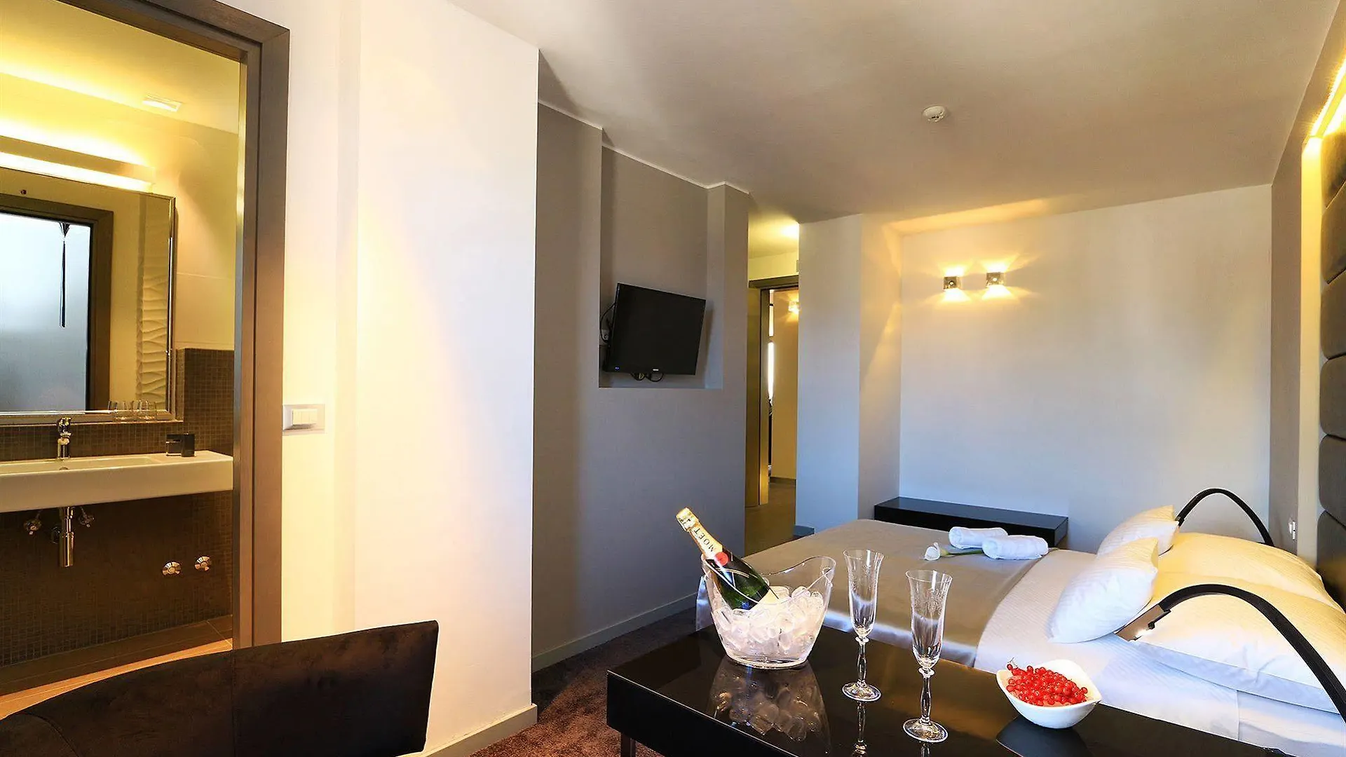 The View Luxury Rooms Split 4*,  Kroatië